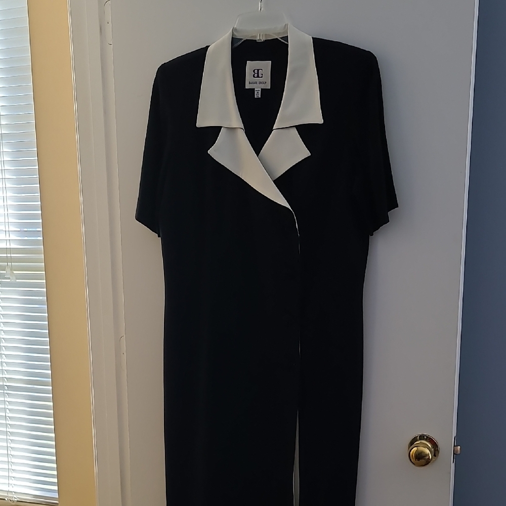 Elegant Black and White Midi Dress